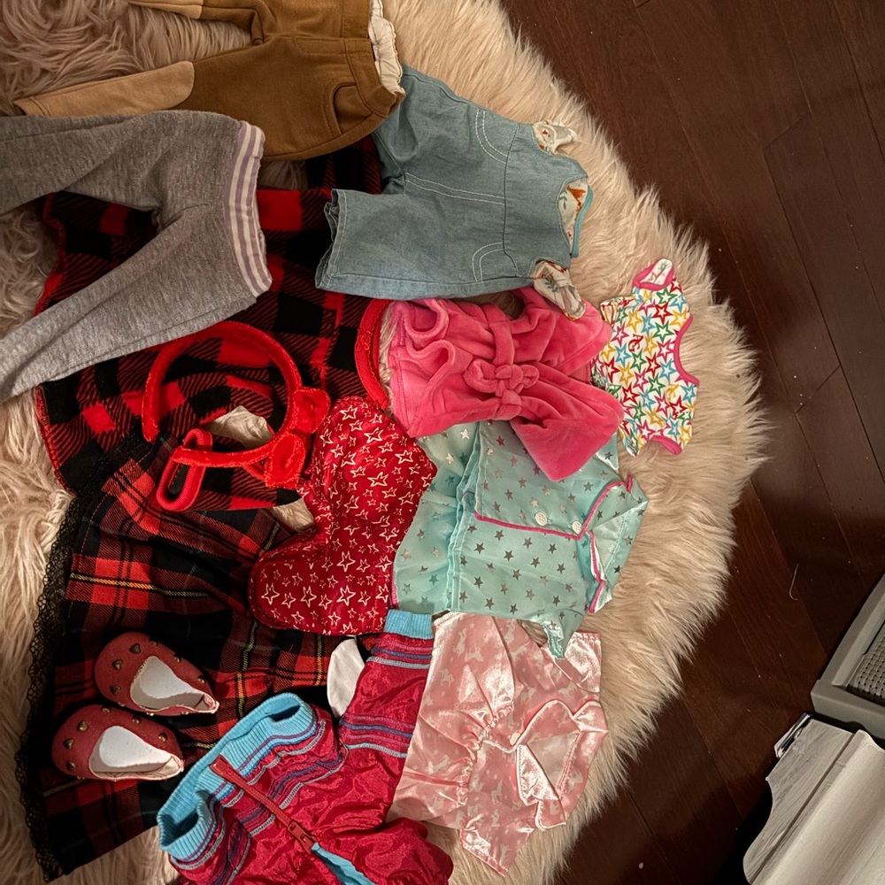 American girl clothes lot